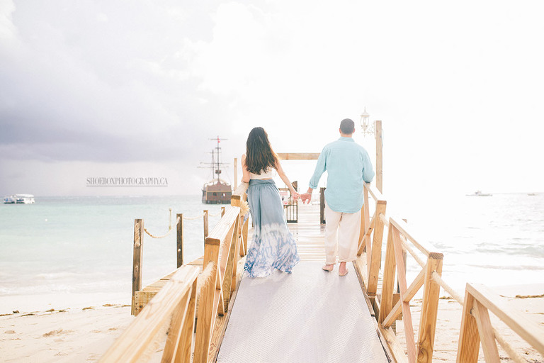 punta cana sunrise engagement {emily+matt} 08