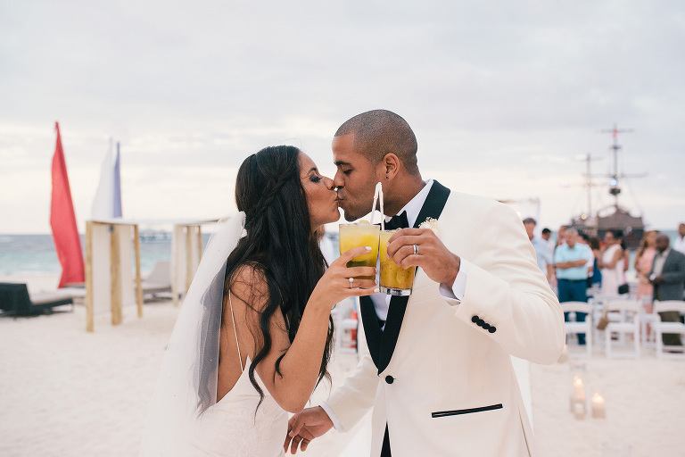 huracan cafe just married