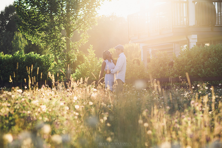 sun flared engagement photo