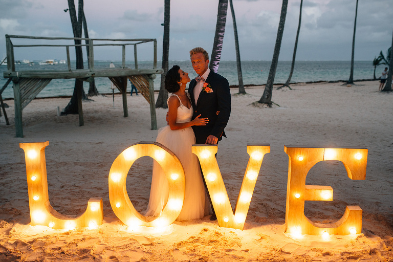 bride and groom love