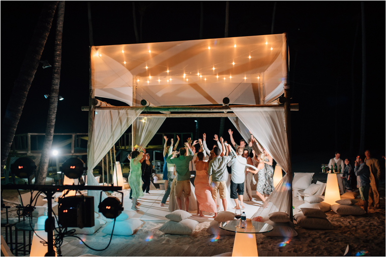 you know you make me wanna shout