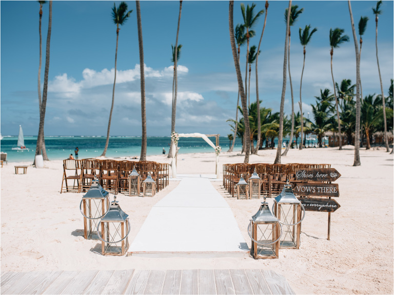 m + z // Jellyfish Punta Cana wedding // www.shoeboxphotography.ca