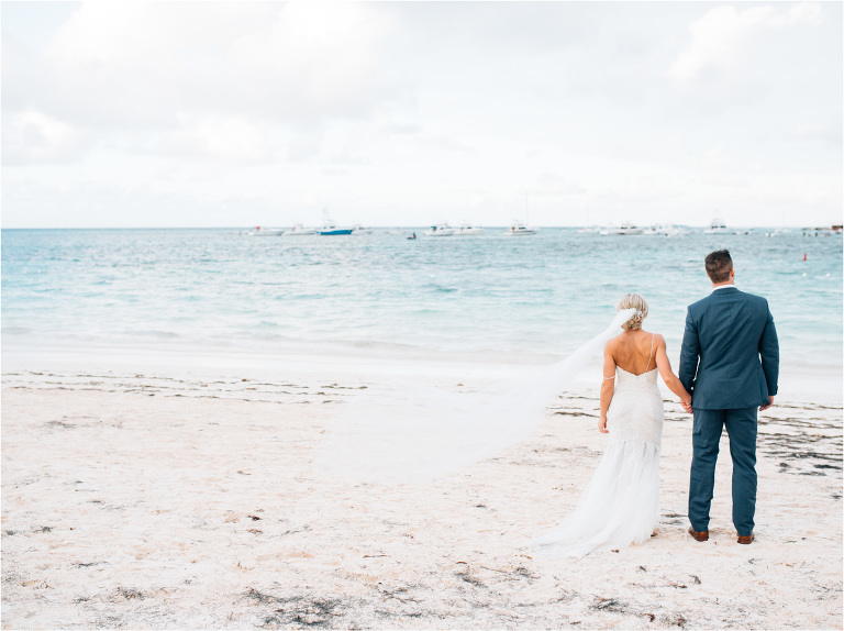 m + z // Jellyfish Punta Cana wedding // www.shoeboxphotography.ca