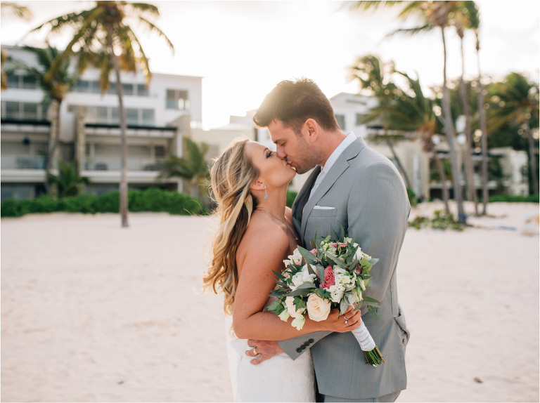 k + s // Huracan Cafe Punta Cana wedding // www.shoeboxphotography.ca