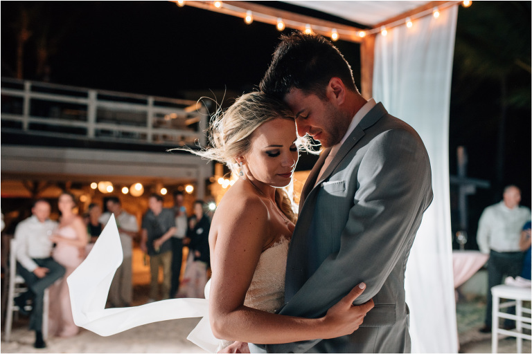 k + s // Huracan Cafe Punta Cana wedding // www.shoeboxphotography.ca