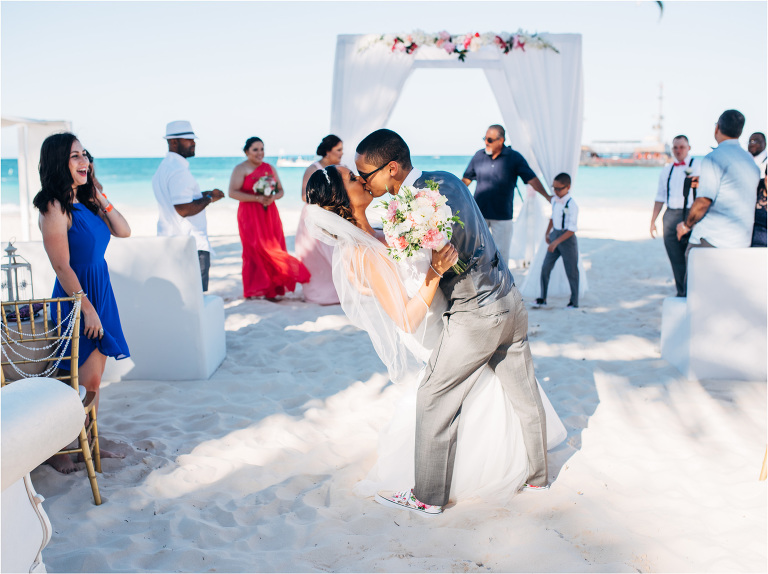Z+D // Huracan Cafe Punta Cana Wedding // ShoeBoxPhotography.ca