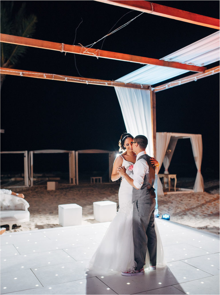 Z+D // Huracan Cafe Punta Cana Wedding // ShoeBoxPhotography.ca