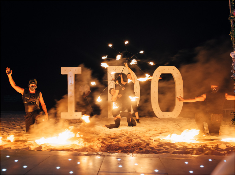 Z+D // Huracan Cafe Punta Cana Wedding // ShoeBoxPhotography.ca